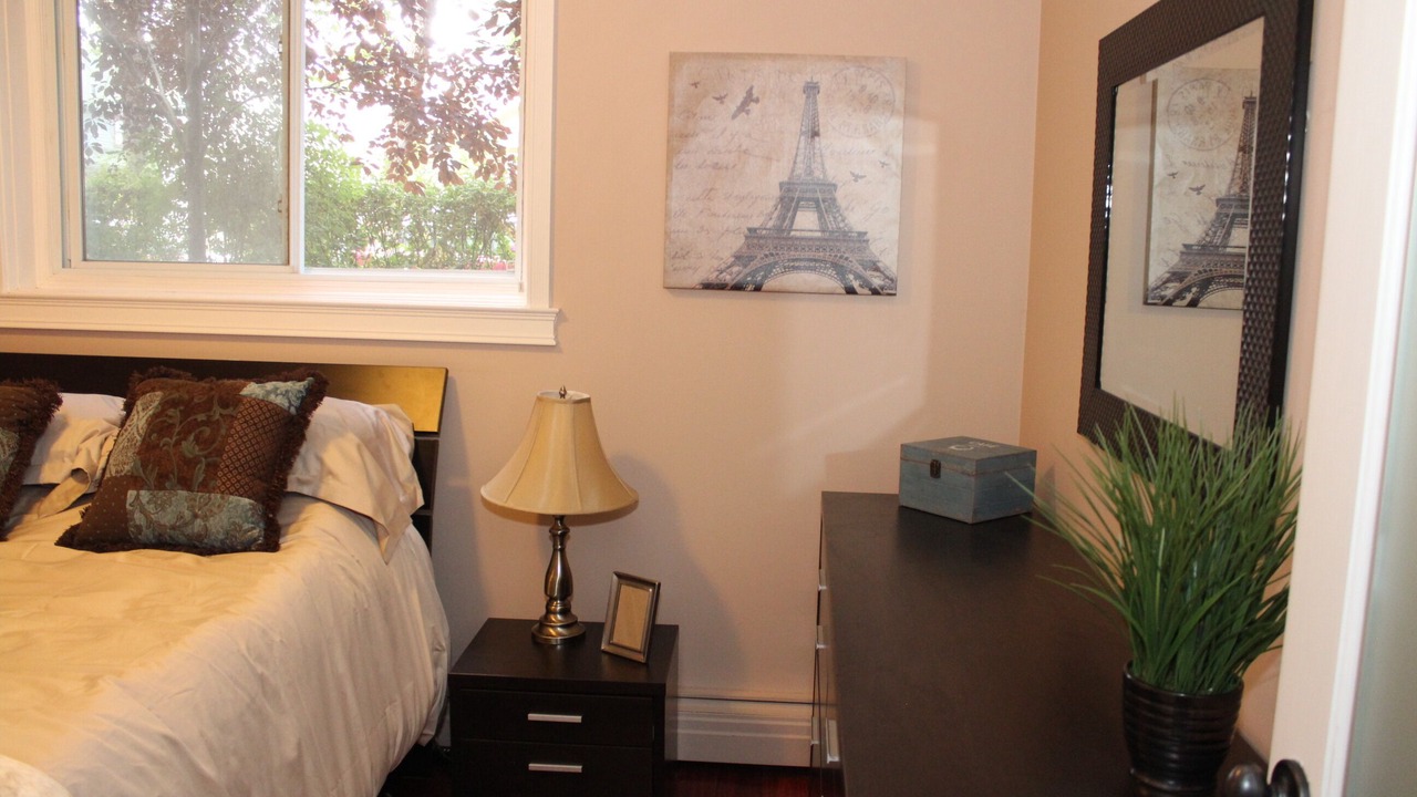 Photo of Bedroom in Whyte ave