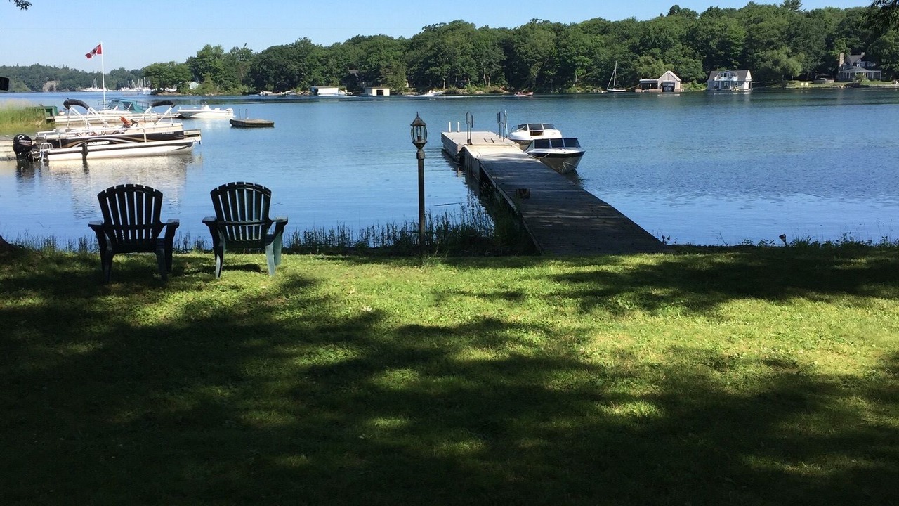Photo of Others in Leeds and the Thousand Islands