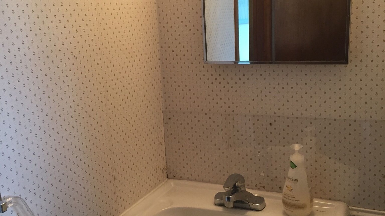 Photo of Bathroom in Leeds and the Thousand Islands