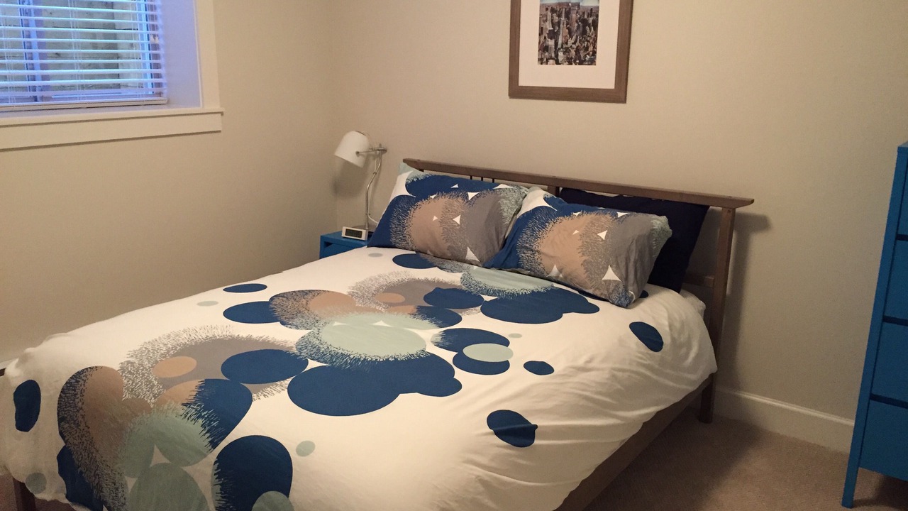 Photo of Bedroom in Central Lonsdale