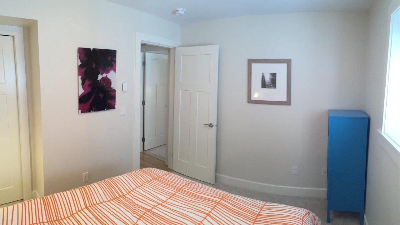 Photo of Bedroom in Central Lonsdale