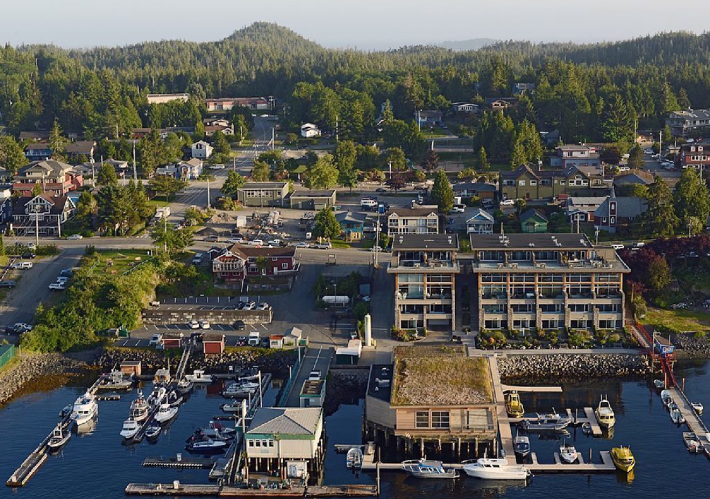 Photo of Others in Tofino