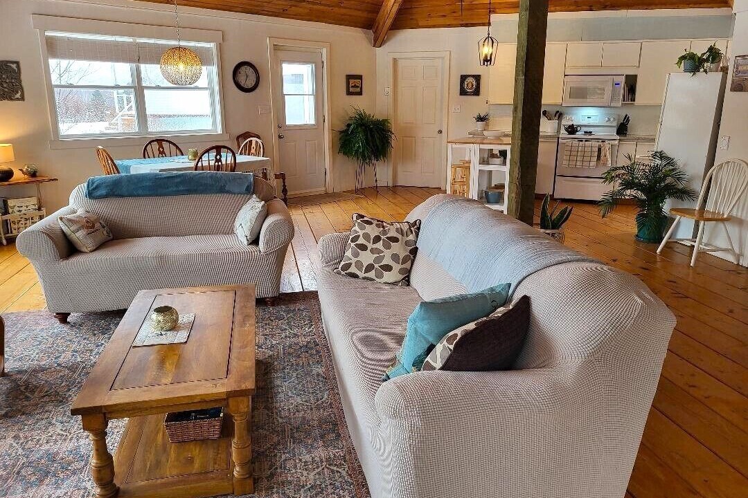 Photo of Livingroom in Corran Ban