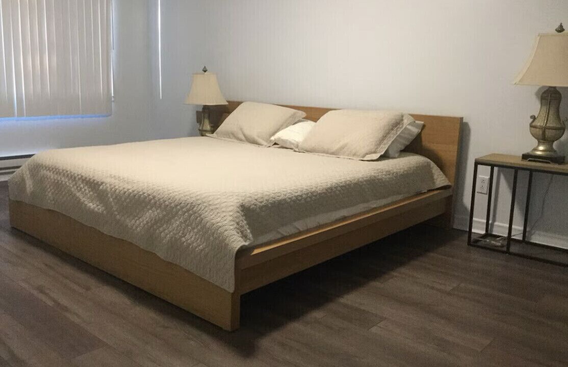 Photo of Bedroom in Cote-Saint-Luc