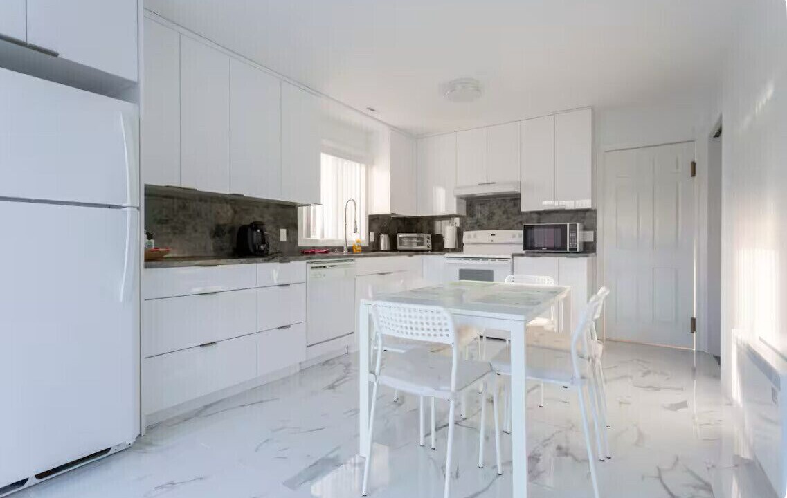 Photo of Kitchen in Cote-Saint-Luc