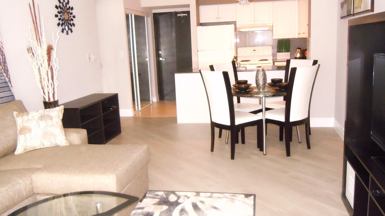 Photo of Livingroom in Downtown Toronto
