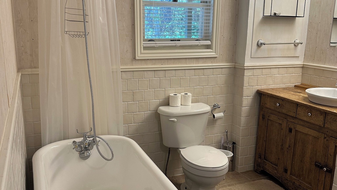 Photo of Bathroom in French River