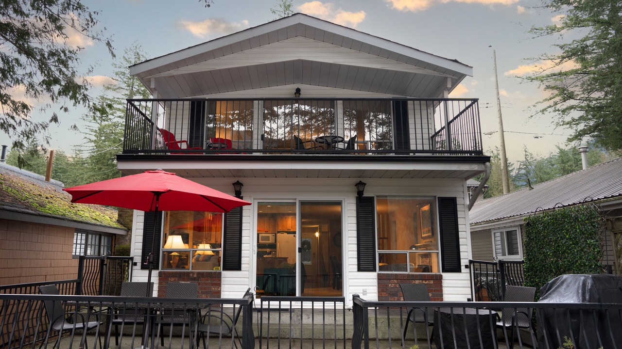 Photo of Outdoor in Cultus Lake