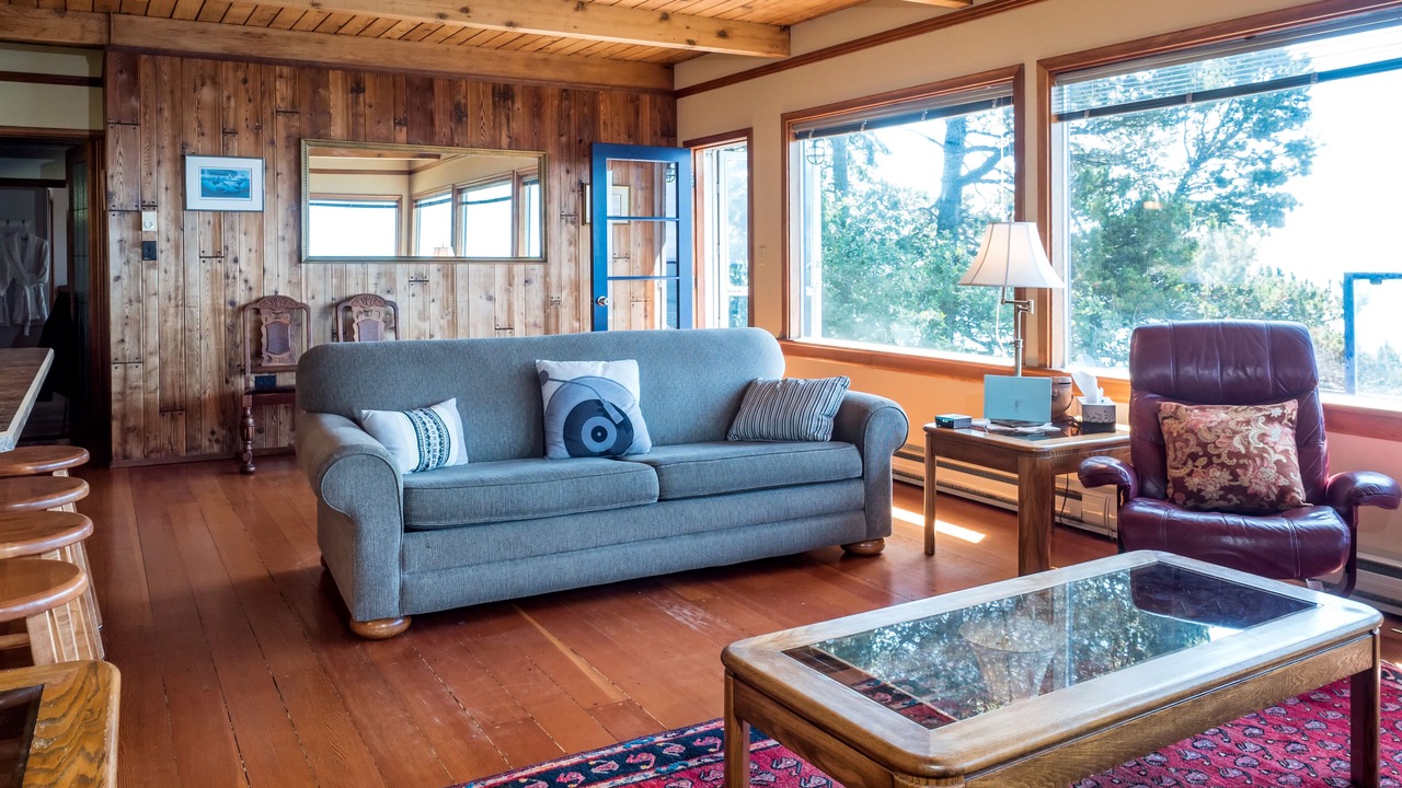 Photo of Bedroom in Otter Point