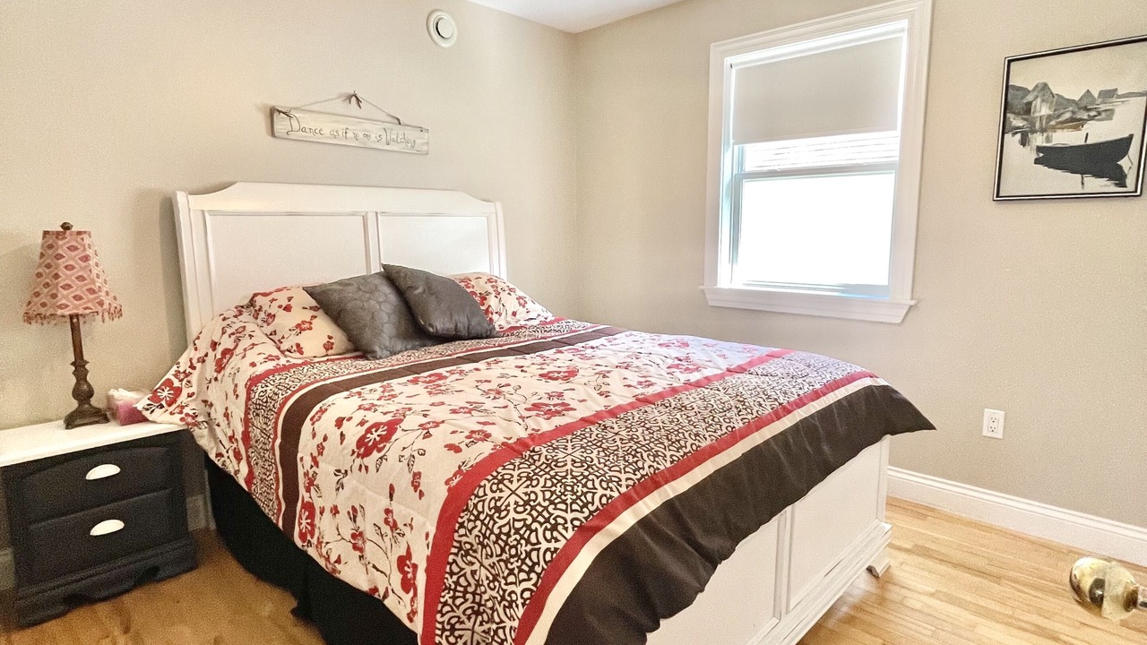Photo of Bedroom in Mayfield