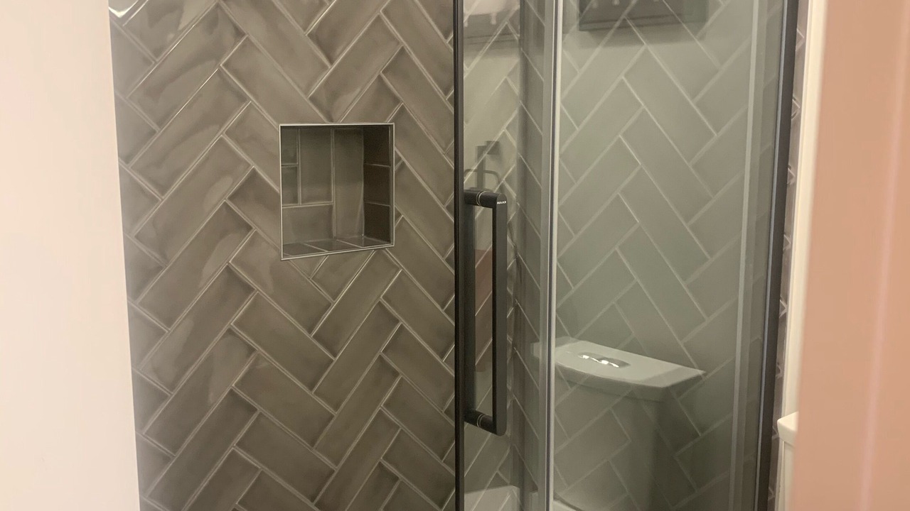 Photo of Bathroom in Division No. 8