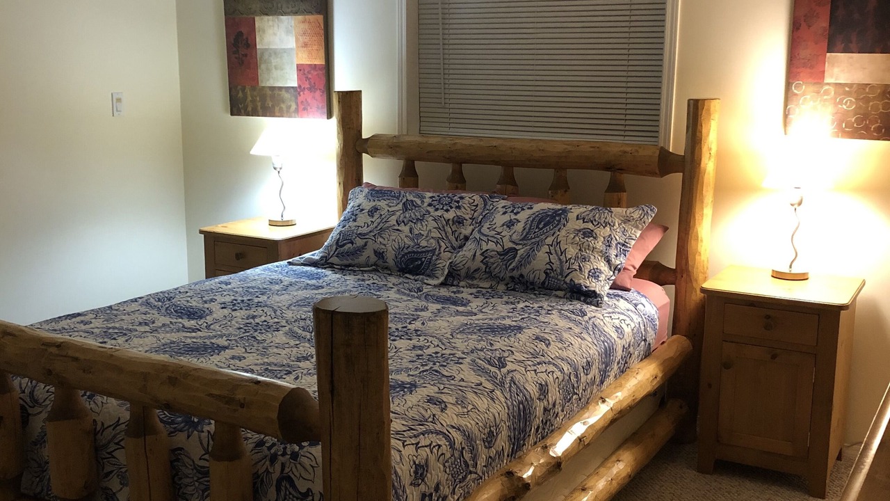 Photo of Bedroom in East Kootenay