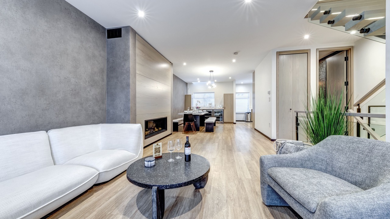 Photo of Livingroom in Upper Village