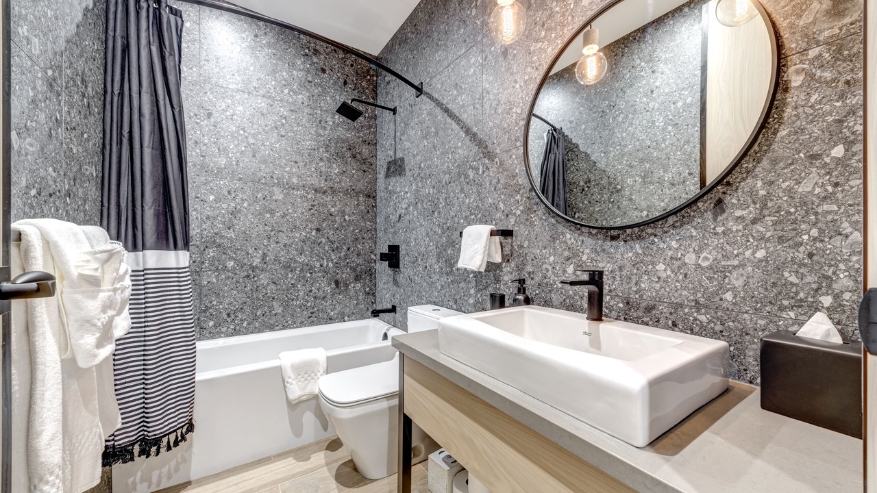 Photo of Bathroom in Upper Village