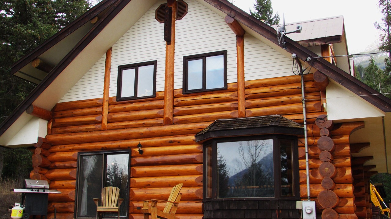 Photo of Outdoor in Golden