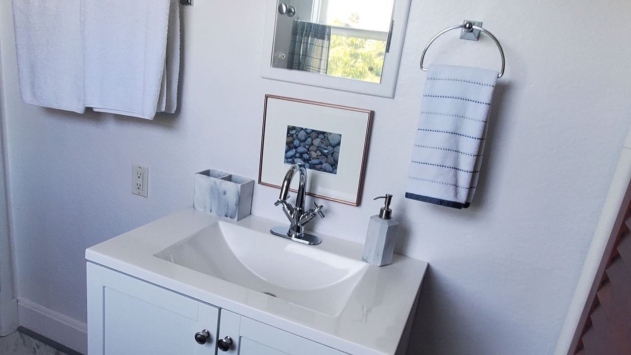Photo of Bathroom in Ketch Harbour