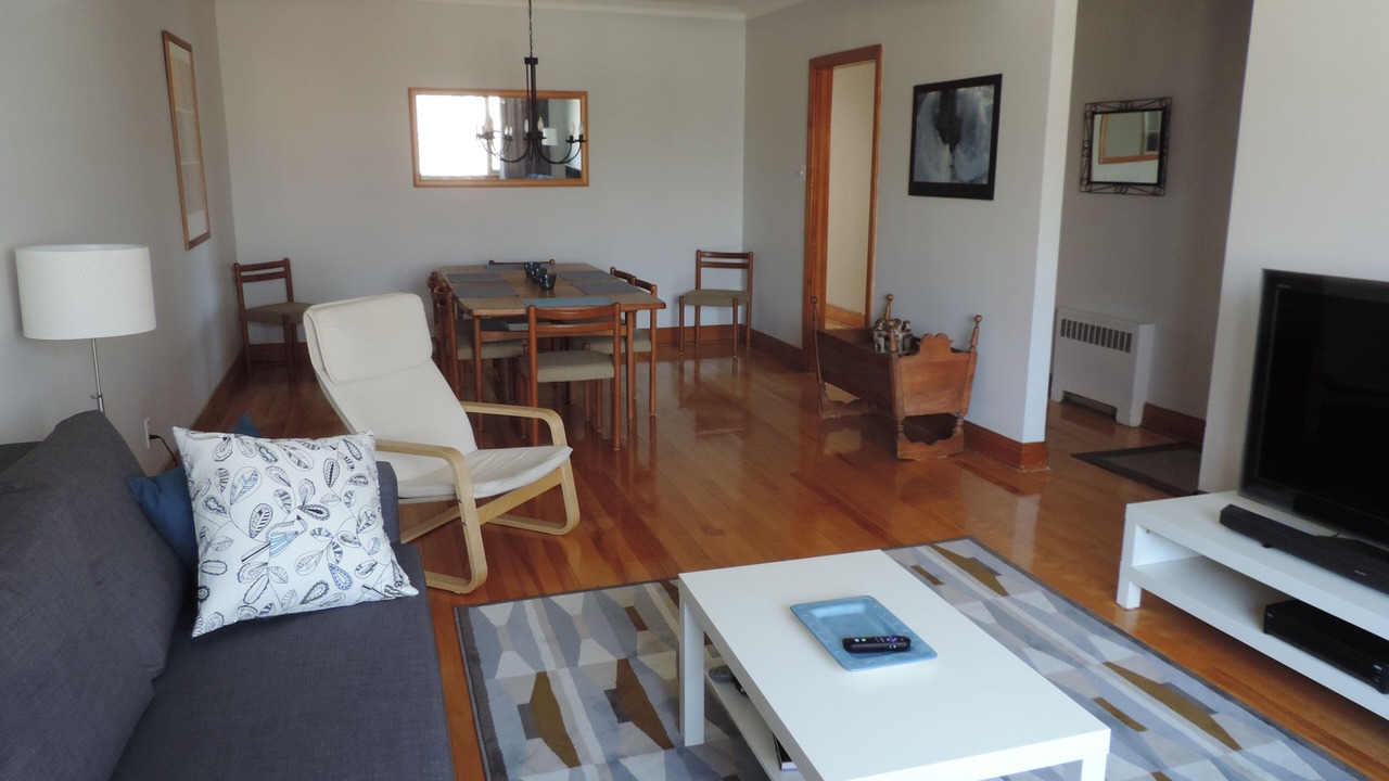 Photo of Livingroom in Cote-Des-Neiges—Notre-Dame-De-Grace