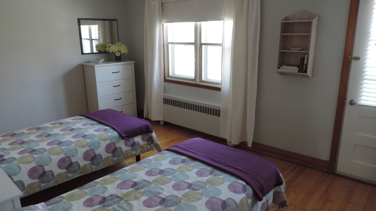 Photo of Bedroom in Cote-Des-Neiges—Notre-Dame-De-Grace