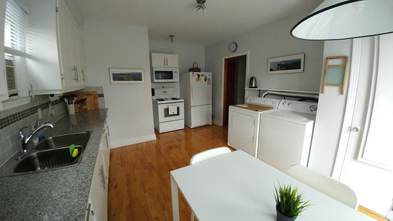 Photo of Kitchen in Cote-Des-Neiges—Notre-Dame-De-Grace