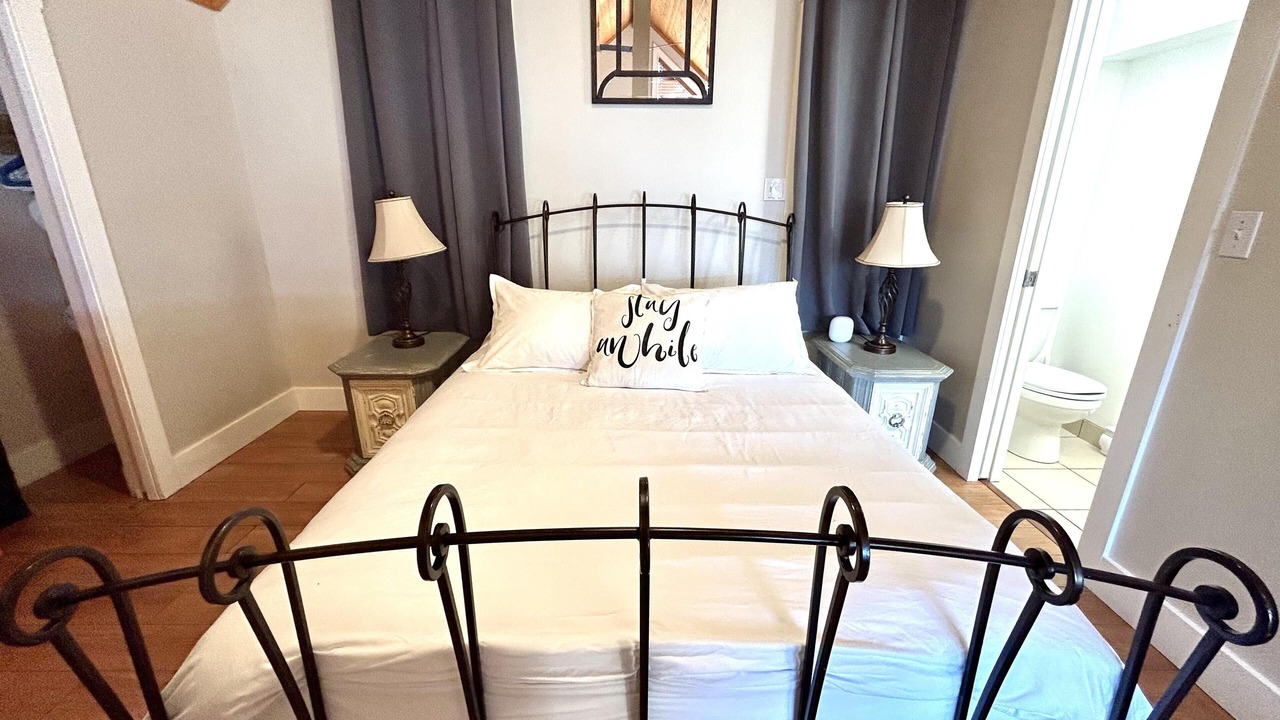 Photo of Bedroom in Anglemont