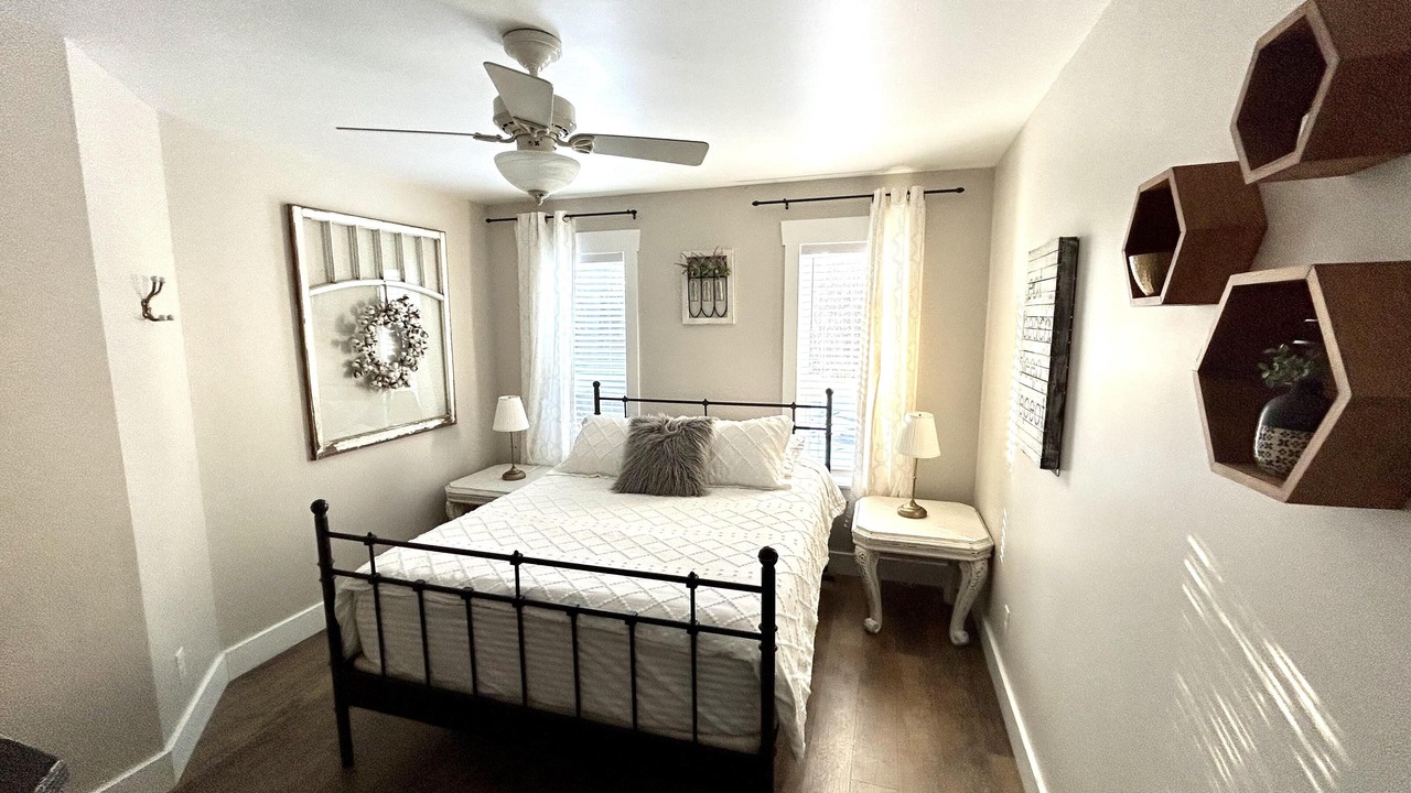 Photo of Bedroom in Anglemont