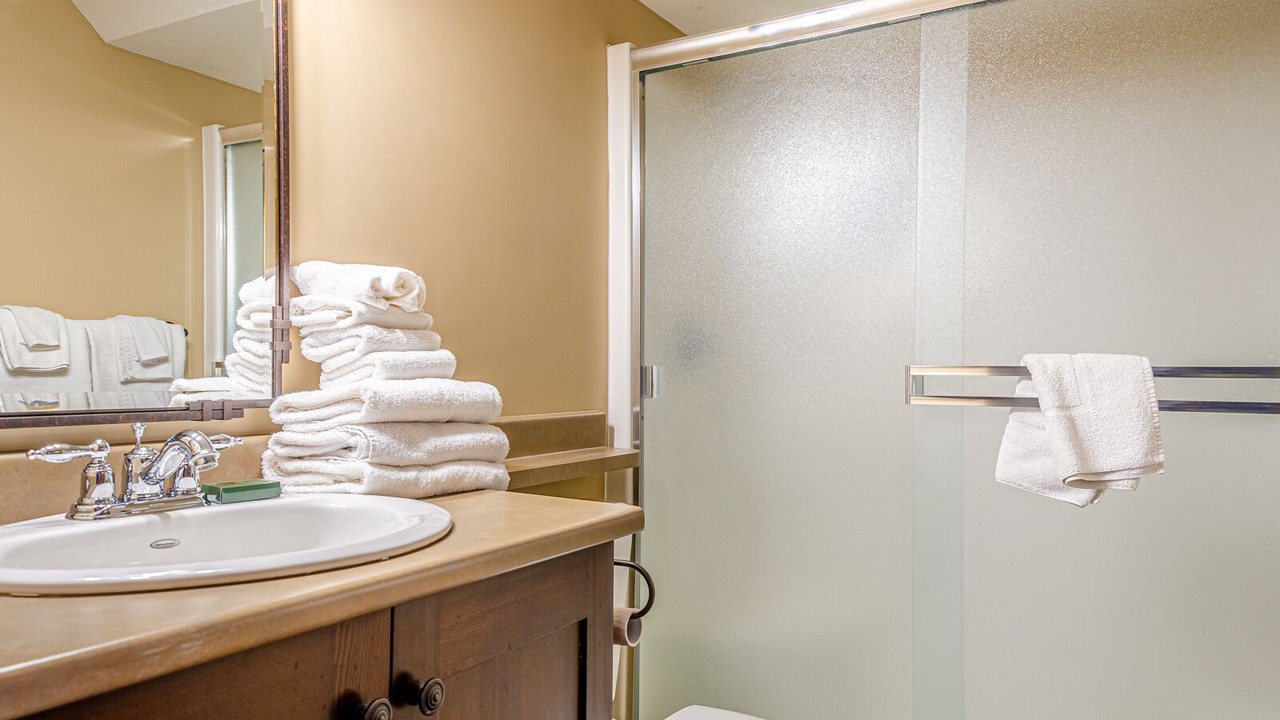 Photo of Bathroom in Sun Peaks
