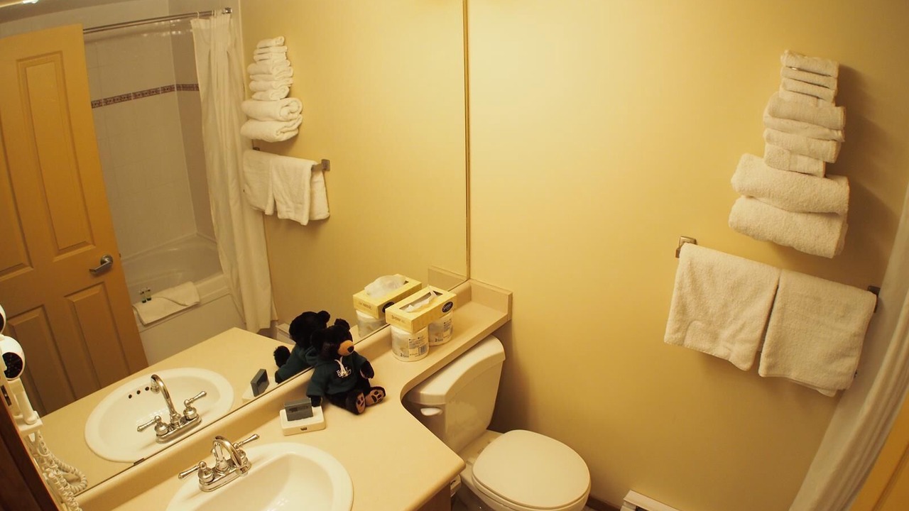 Photo of Bathroom in Sun Peaks