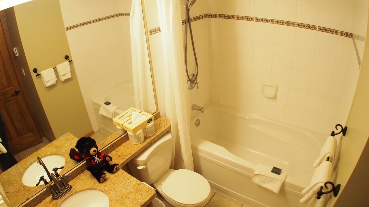 Photo of Bathroom in Sun Peaks