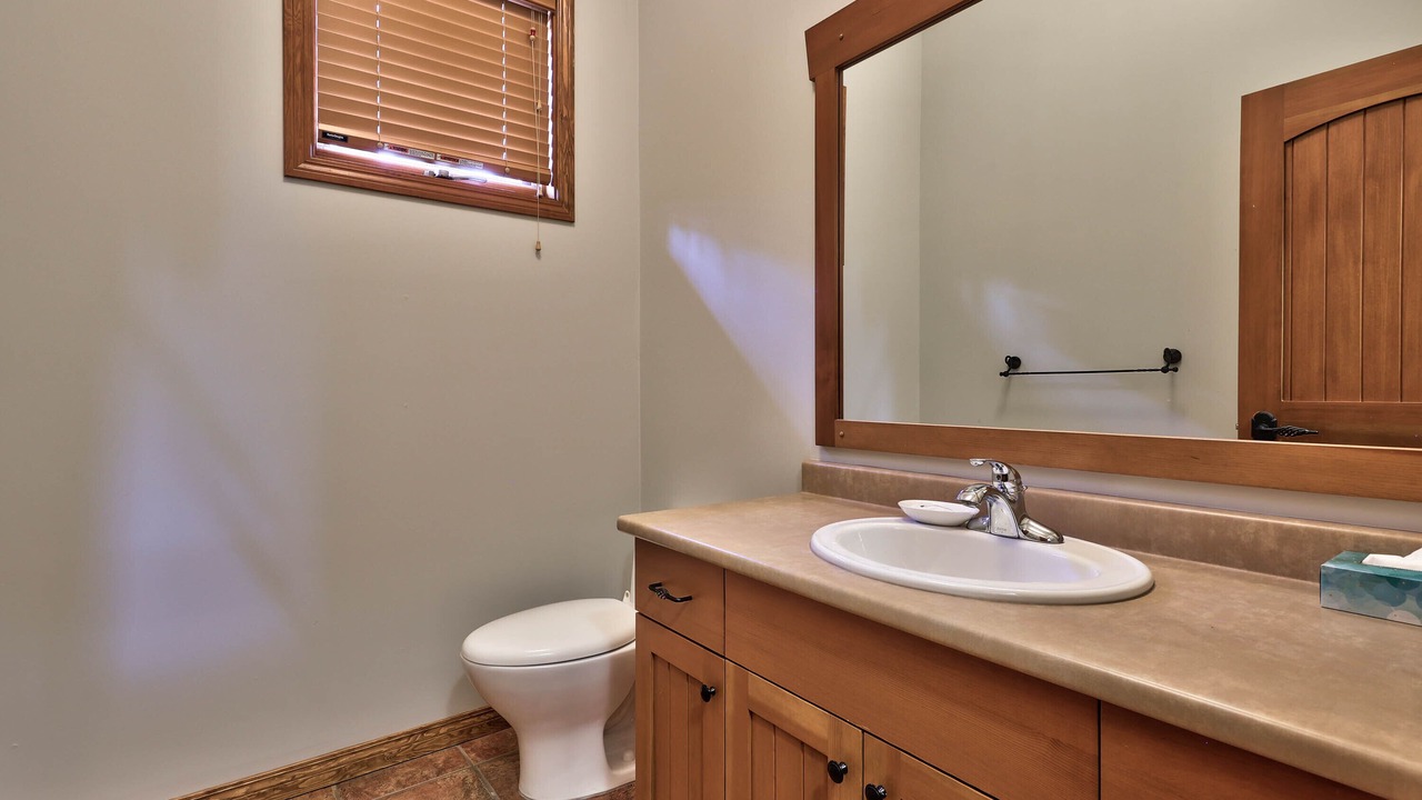 Photo of Bathroom in Sun Peaks