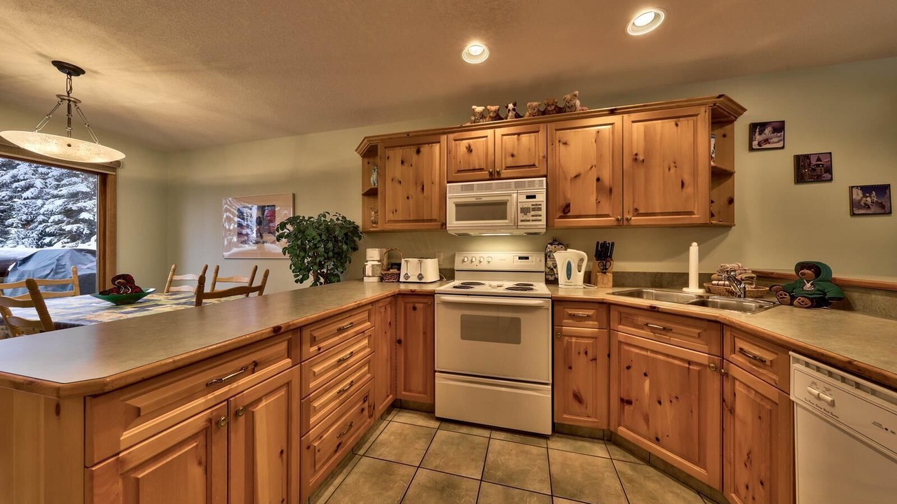 Photo of Kitchen in Sun Peaks
