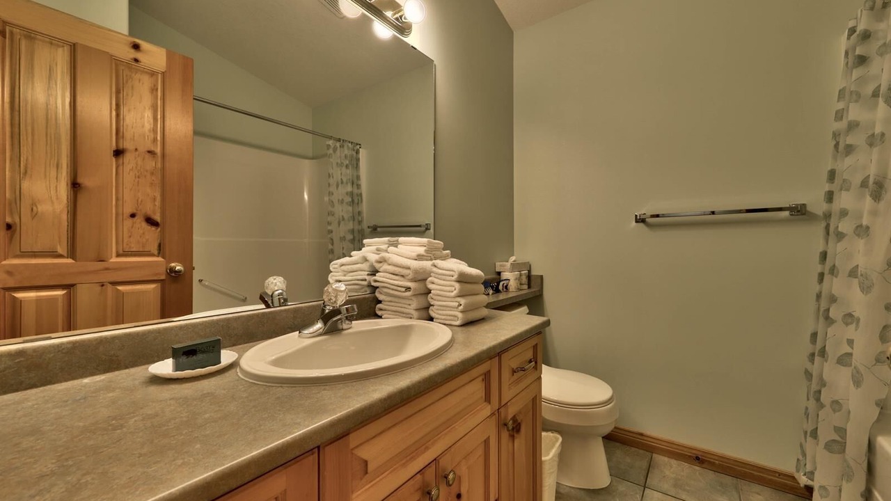 Photo of Bathroom in Sun Peaks