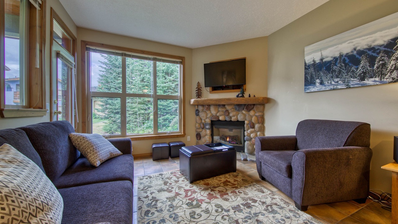 Photo of Livingroom in Sun Peaks