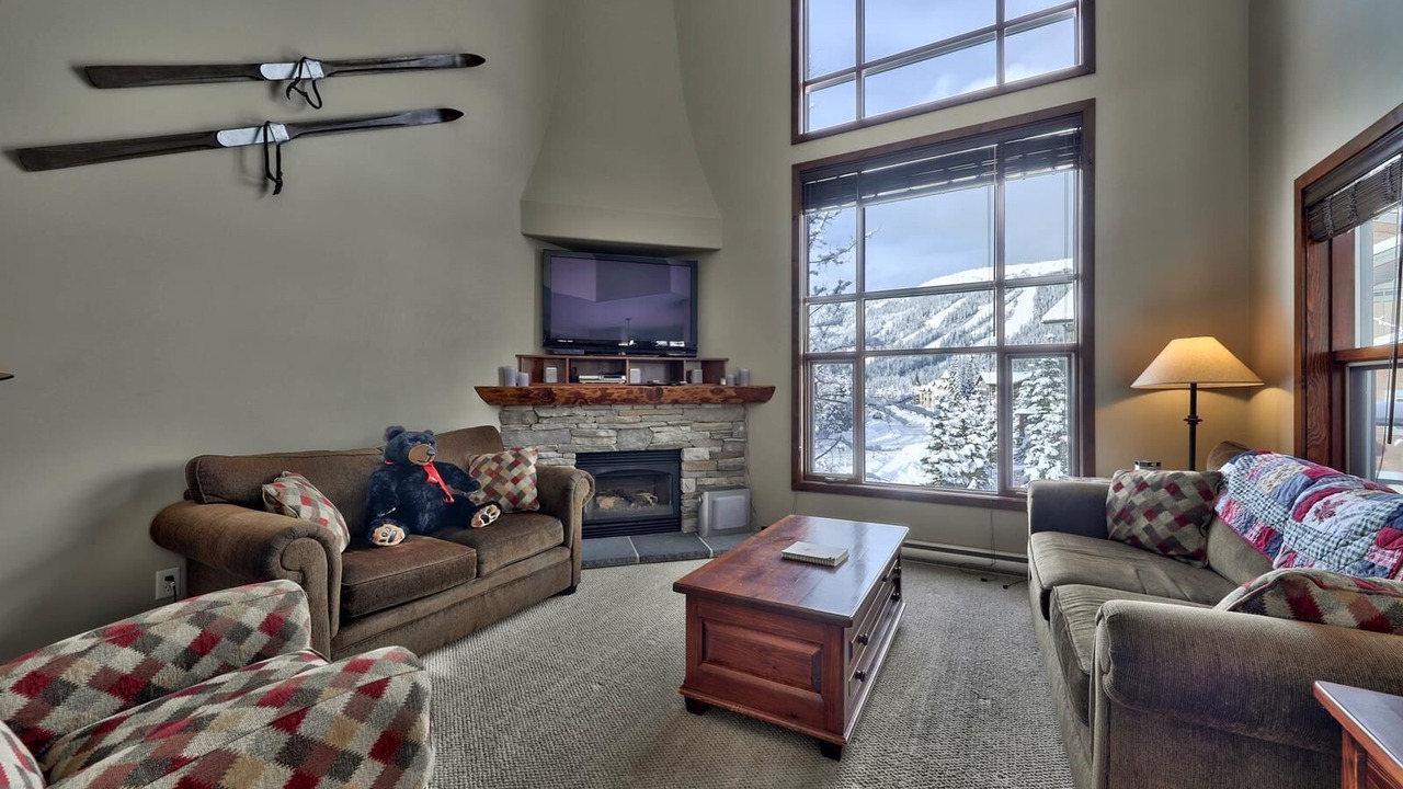 Photo of Livingroom in Sun Peaks