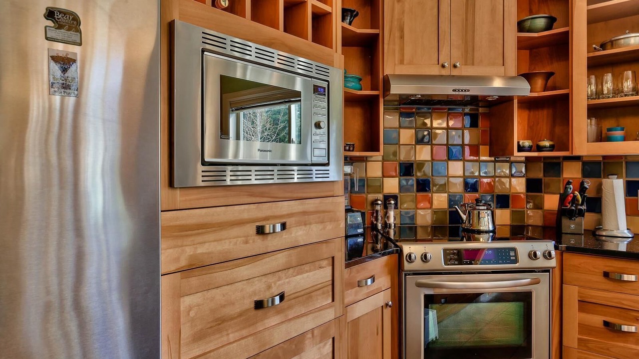 Photo of Kitchen in Sunburst Estates