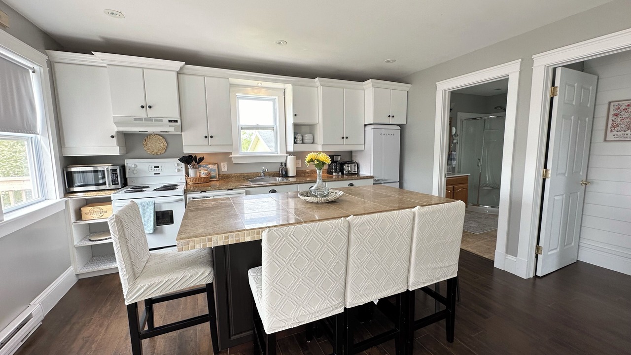 Photo of Kitchen in Oyster Bed