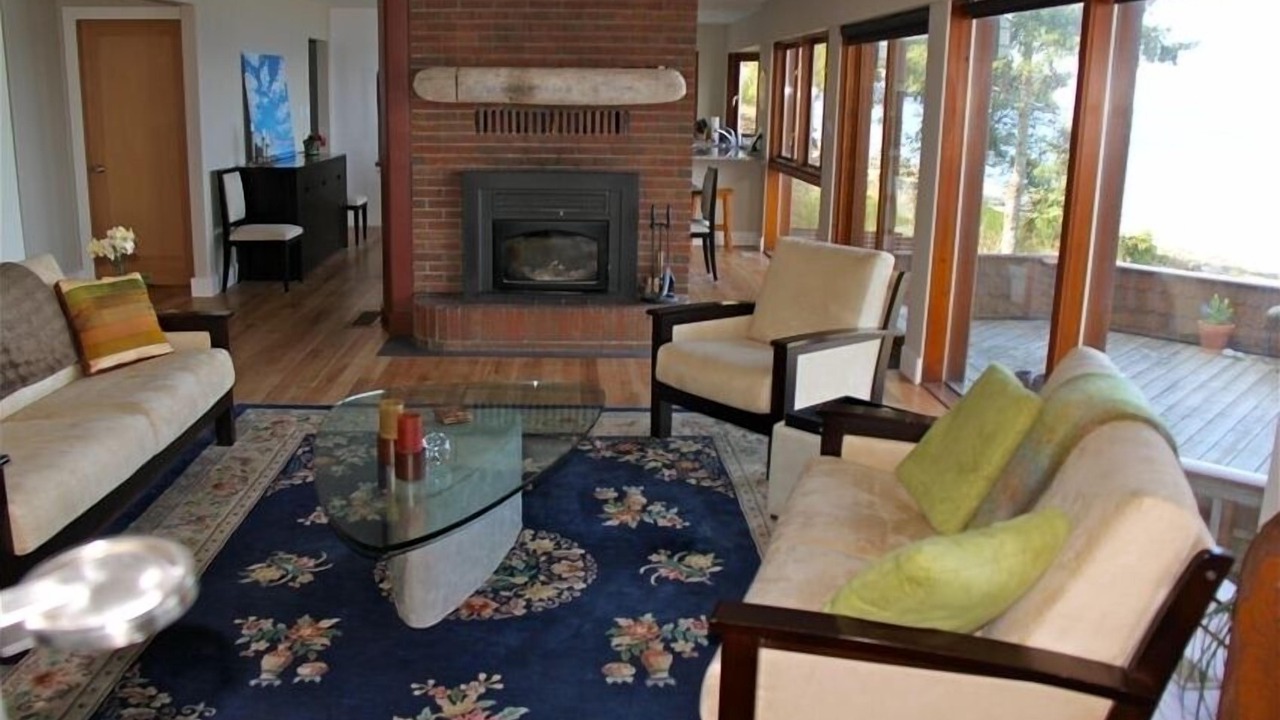 Photo of Livingroom in Regional District of Nanaimo
