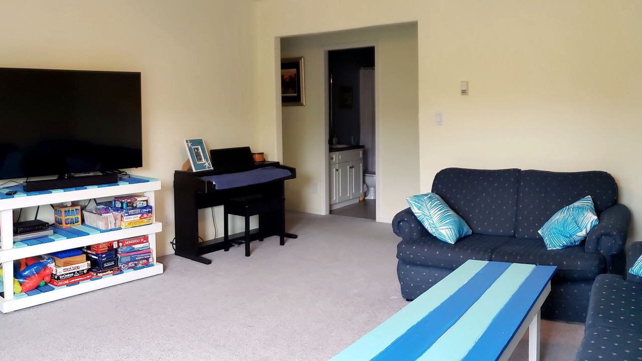 Photo of Bedroom in Canoe