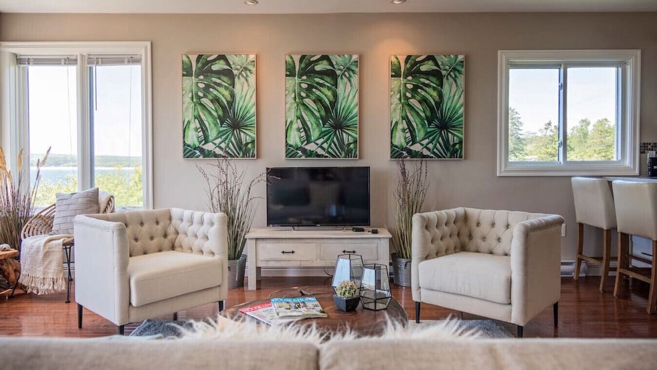 Photo of Livingroom in Hunts Point
