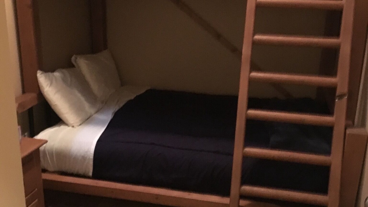 Photo of Bedroom in Okanagan-Similkameen
