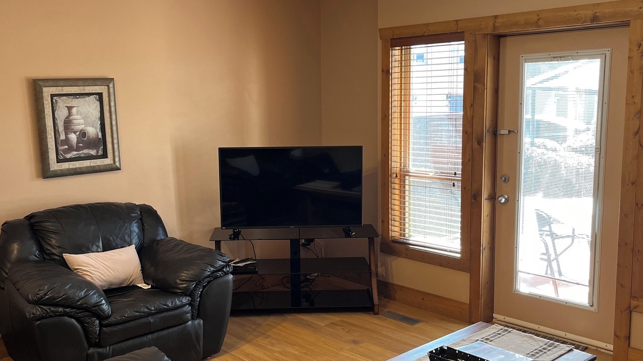 Photo of Livingroom in Okanagan-Similkameen
