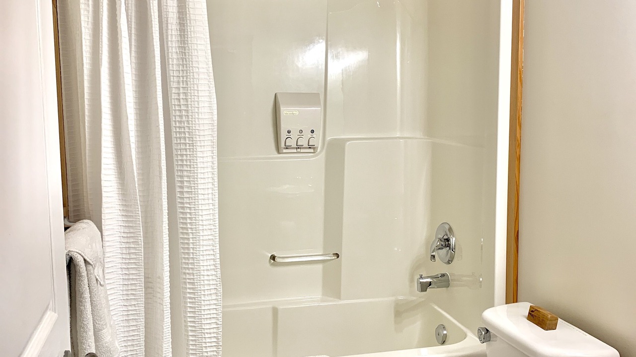 Photo of Bathroom in East Sooke
