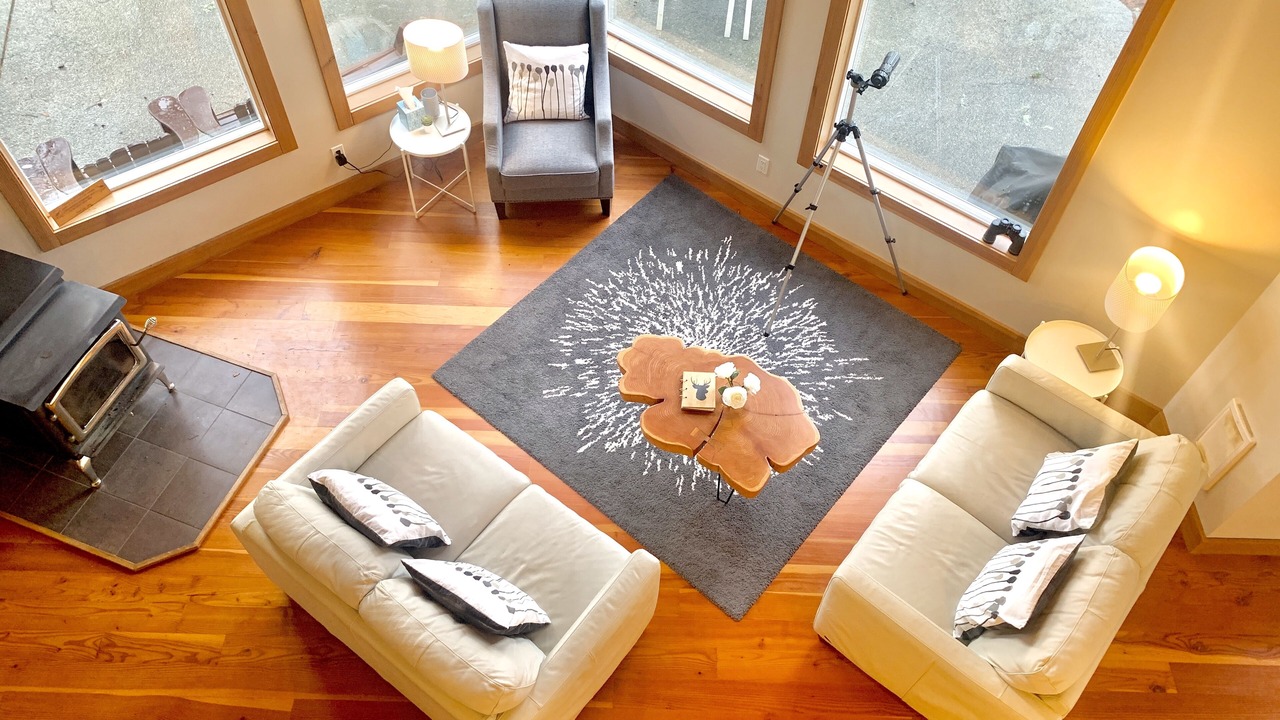 Photo of Livingroom in East Sooke