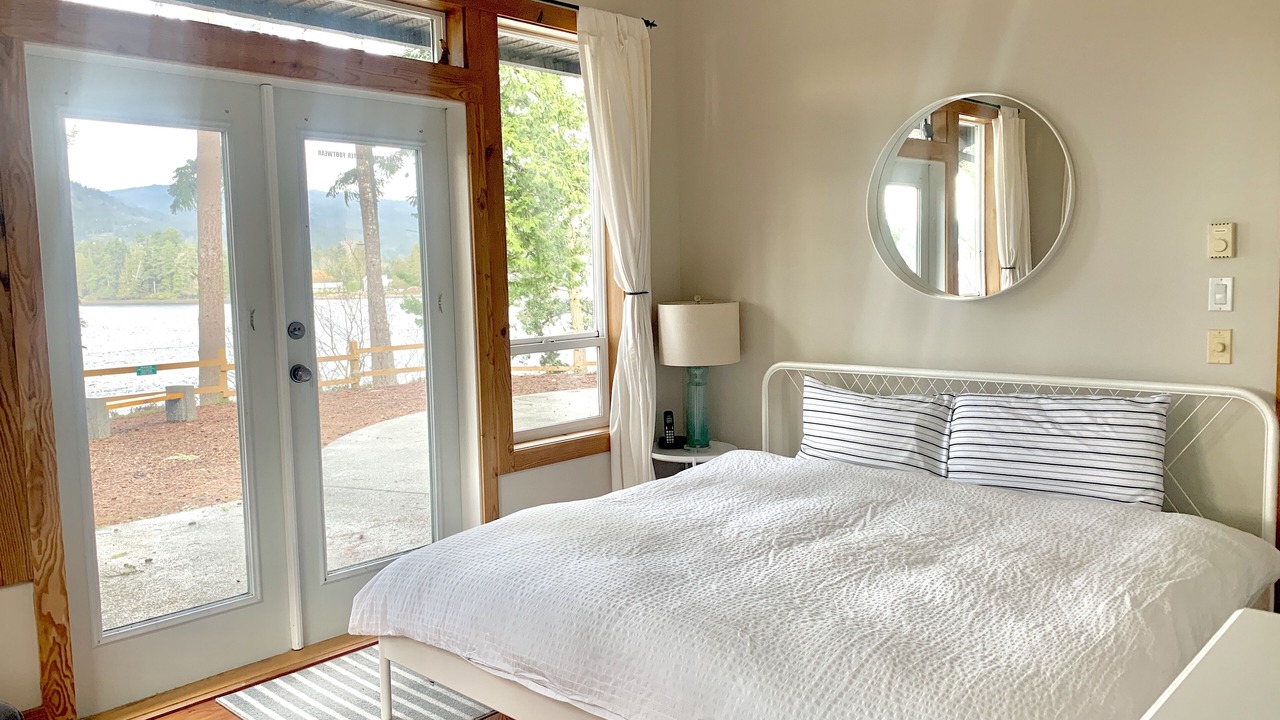 Photo of Bedroom in East Sooke
