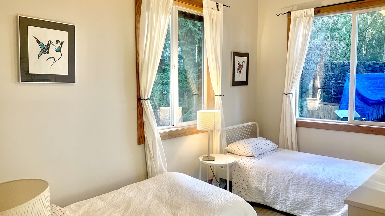 Photo of Bedroom in East Sooke