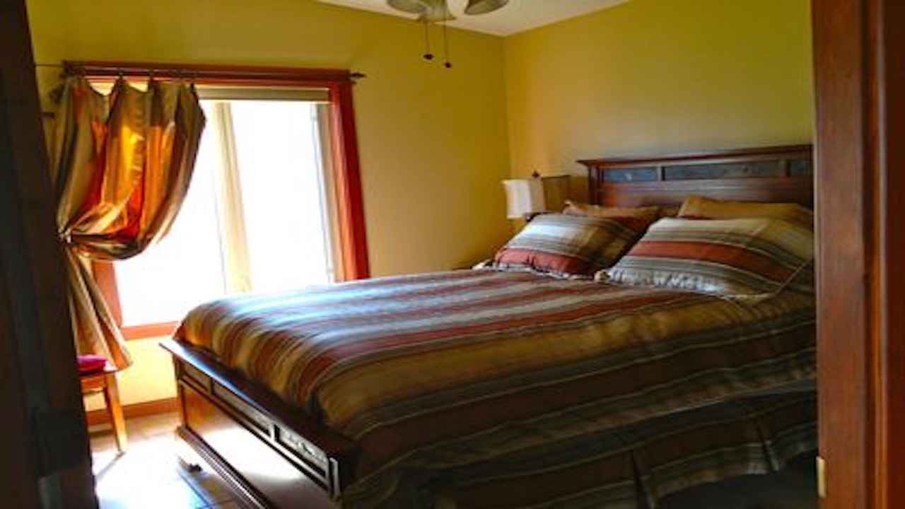 Photo of Bedroom in Okanagan-Similkameen