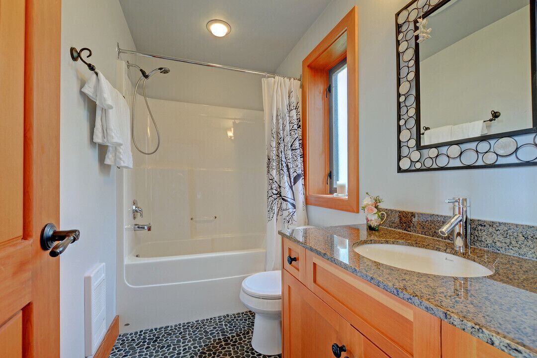 Photo of Bathroom in Otter Point