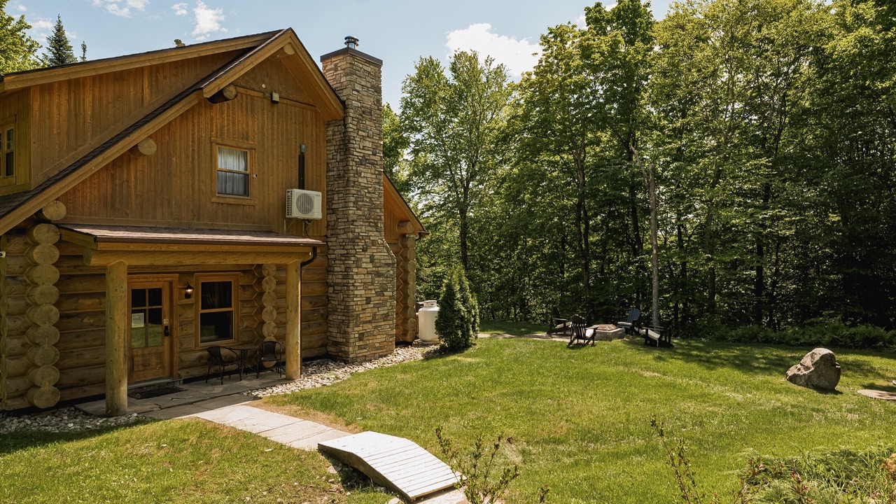 Photo of Outdoor in Fiddler Lake Resort