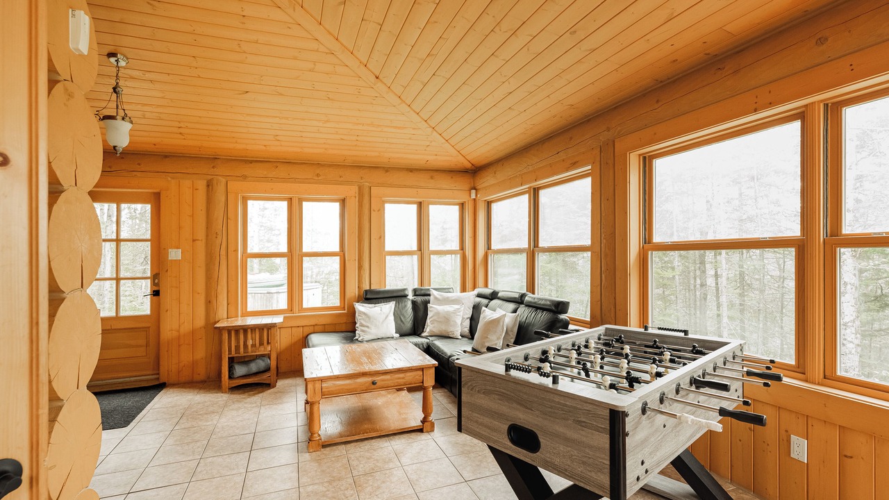 Photo of Bedroom in Fiddler Lake Resort