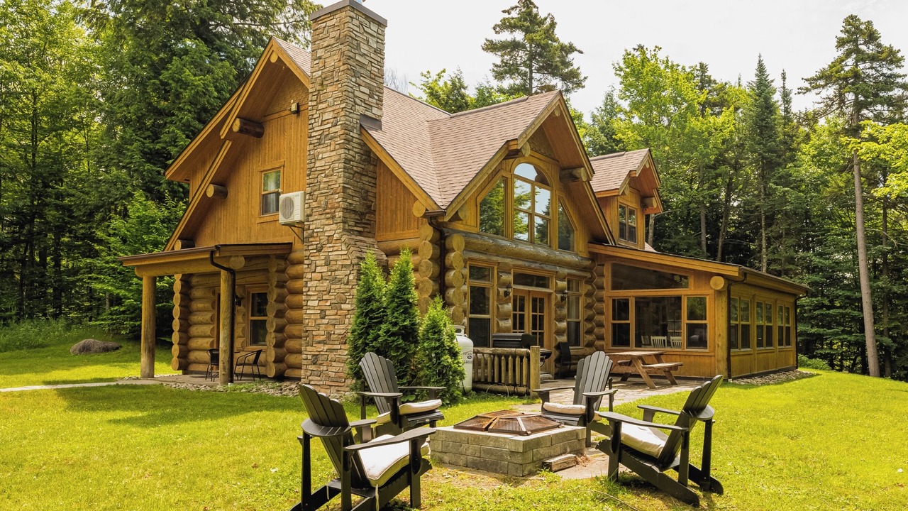 Photo of Outdoor in Fiddler Lake Resort