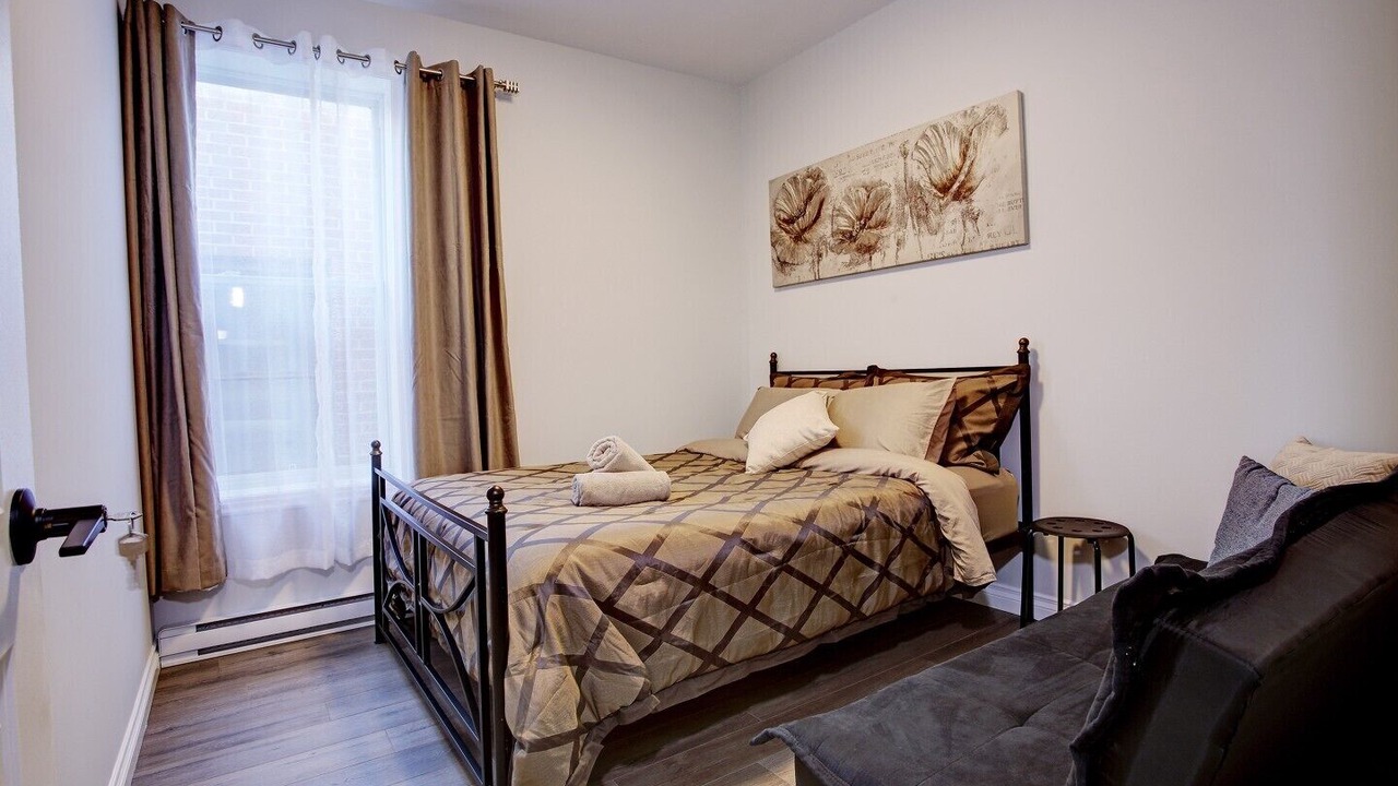 Photo of Bedroom in Cote-Saint-Paul